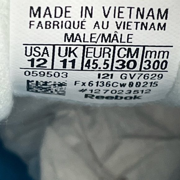 Reebok Men's Question Low Basketball Shoes GV7629 Radiant Aqua/Hyper Purple Sz12 - Picture 5 of 13